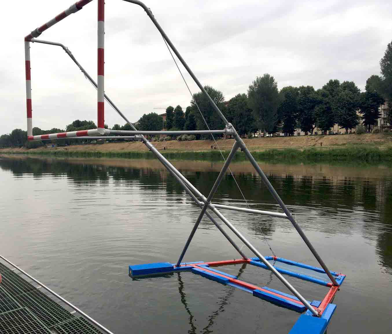 porta da canoa polo, primo piano